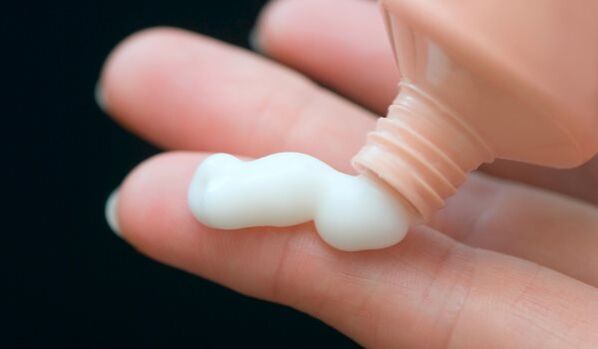 Ointment for treating knee joint disease