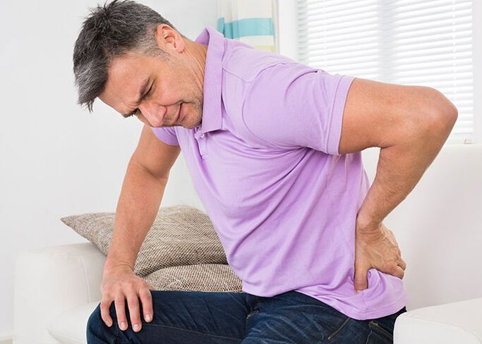 man lower back pain